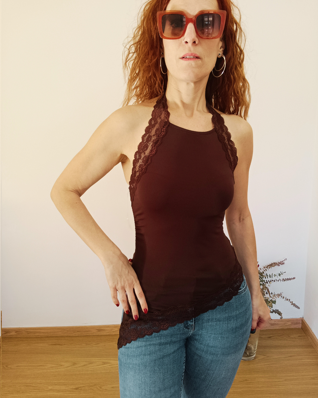 Top Halter Lace Marrón