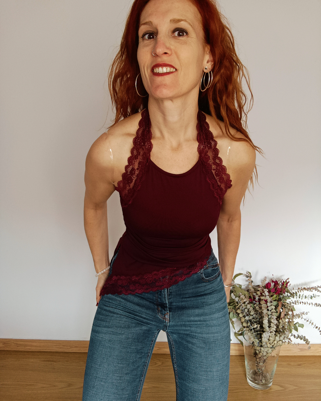 Top Halter Lace Burdeos
